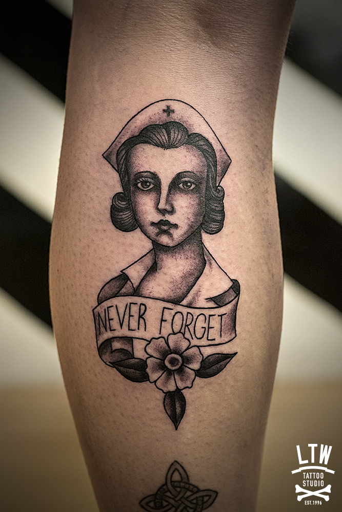enfermera - LTW Tattoo & Piercing Barcelona