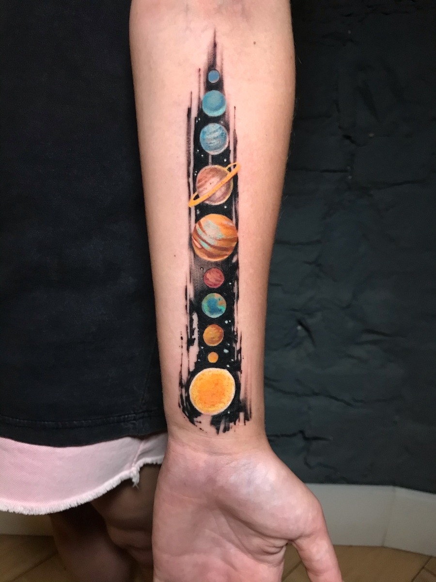 Tatuaje de Sistema Solar a color